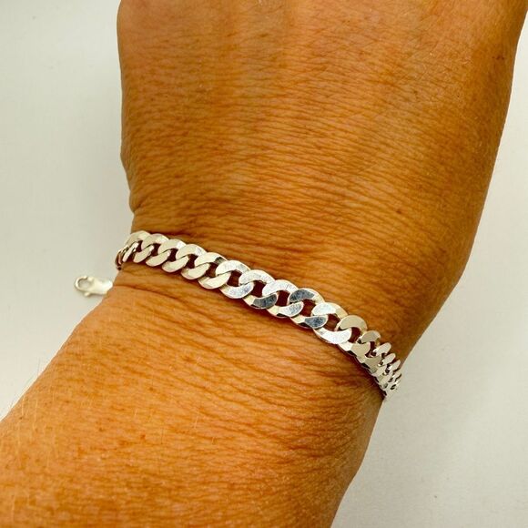 ~7.25" Thick cuban link bracelet, marked sterling silver and italy! - Picture 3 of 12